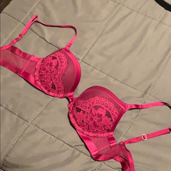 Victoria's Secret Other - Victoria’s Secret Push Up Bra